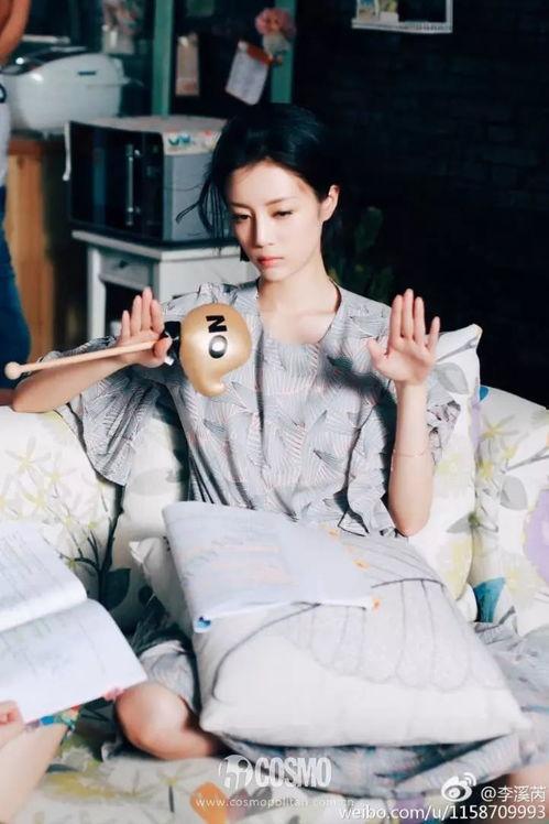 穿成作精女配后天天挽回老公的心